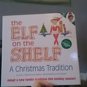 🎅Elf on the shelf with a cute lil skirt!!!🎅